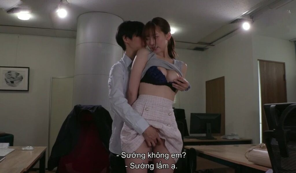 Poster of Cô bạn gái xinh đẹp của tôi là tình nhân của tên sếp đồi bại