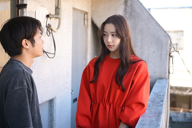 Poster of Cô nàng xinh đẹp và cám dỗ sau nhiều năm gặp lại bạn trai cũ