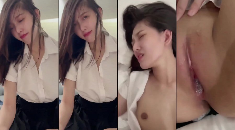 Poster of Em nhân viên văn phòng cực phẩm xuất rồi mà anh còn cố nhấp tinh sủi cả bọt trong bướm em